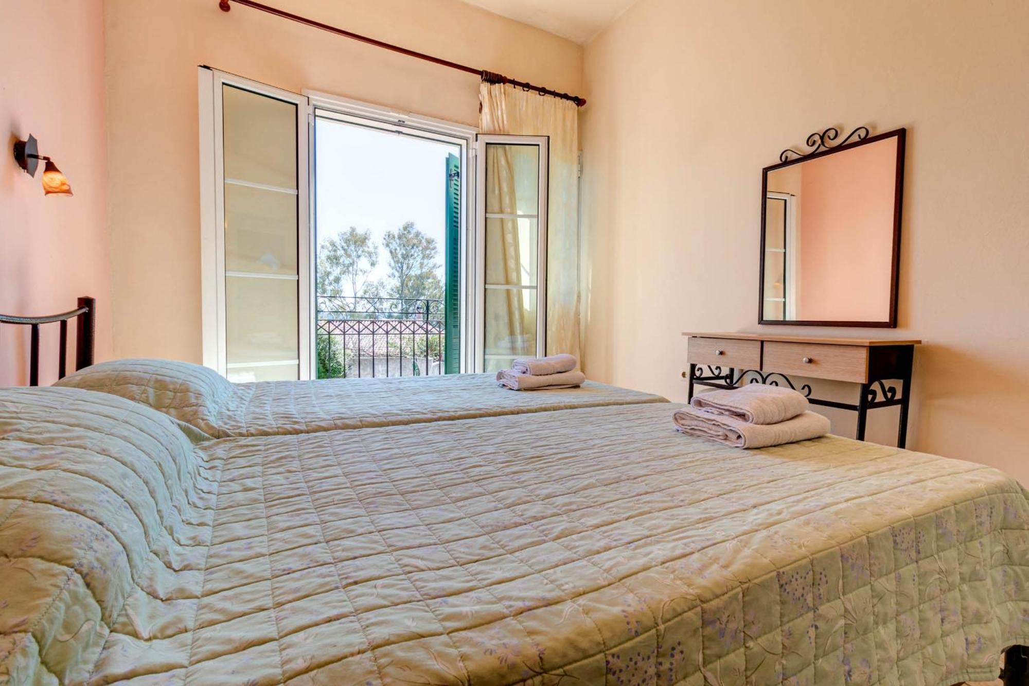 Hotel Ionian Arches Gouvia Pokoj fotografie